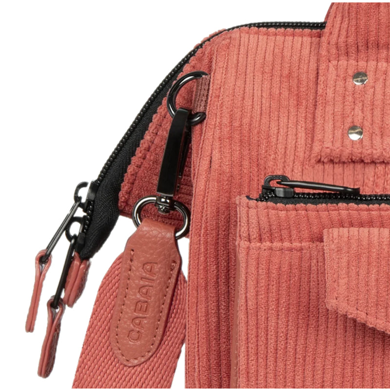 CABAIA Sac à bandoulière Adventurer Newcastle 1PK