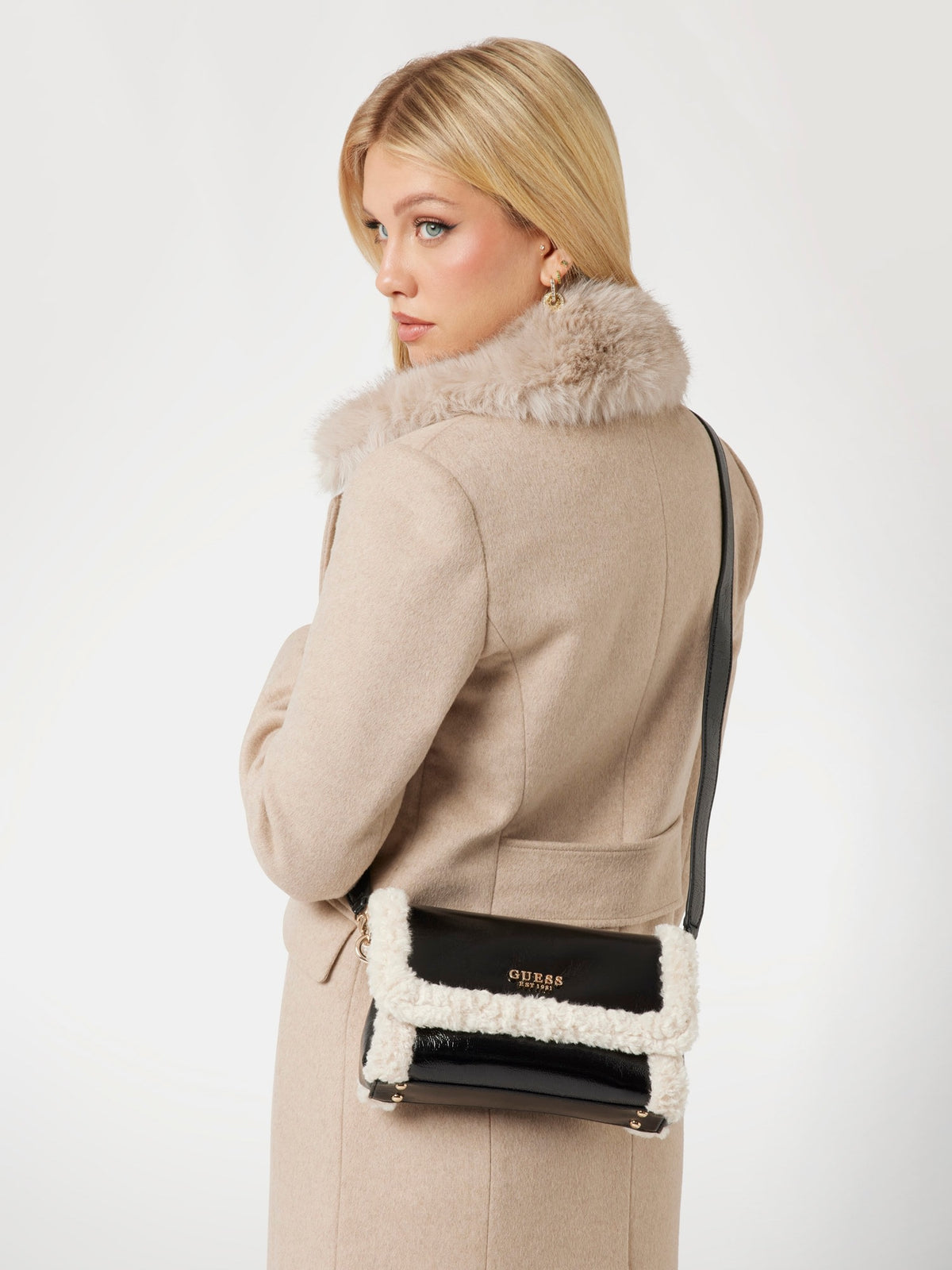 Noir - Guess Davika Flap
